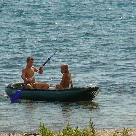 Apartment Mirakul Vir